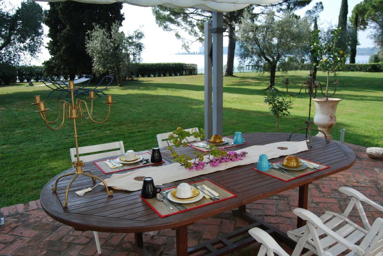 Bequi Acomodação com café da manhã San Felice del Benaco Exterior foto
